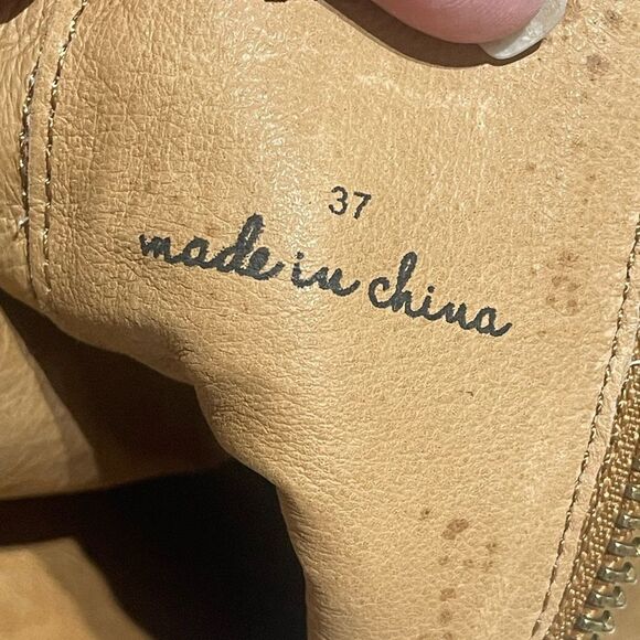 Joie dalton boot, size 7 - Picture 9 of 10